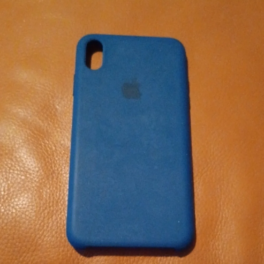 -- Apple Blue Silicone iPhone X Case